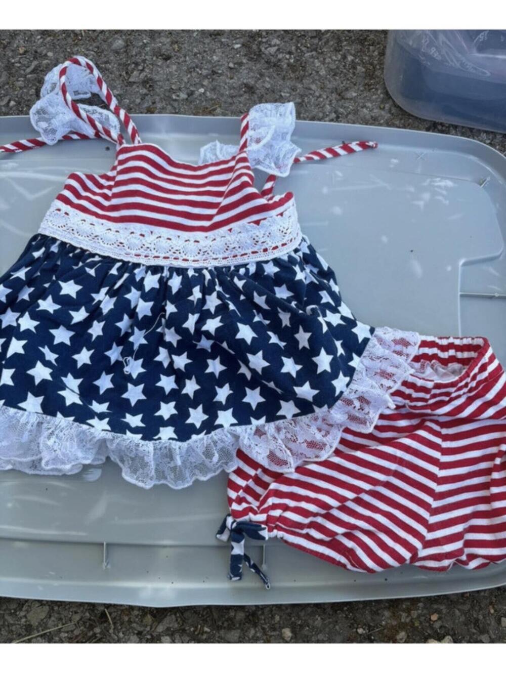 Ricrac & Ruffles 2T patriotic Outfit
